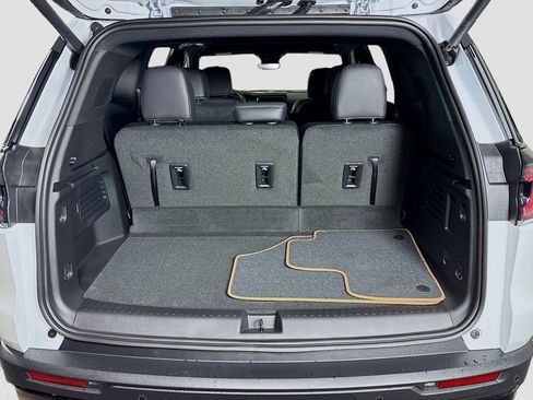 New 2026 GMC Acadia AT4 image 27