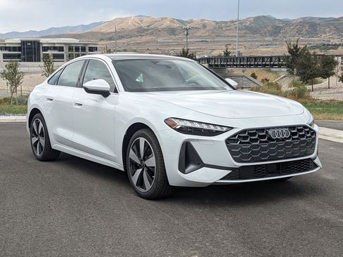 New 2025 Audi A5 2.0T Premium Plus image 3