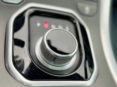 Used 2012 Land Rover Range Rover Evoque Dynamic image 13