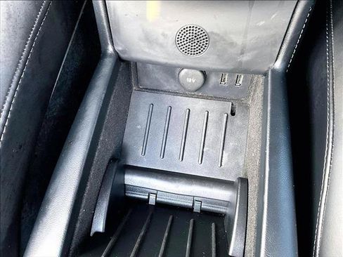 Used 2017 Tesla Model S 75 RWD image 23
