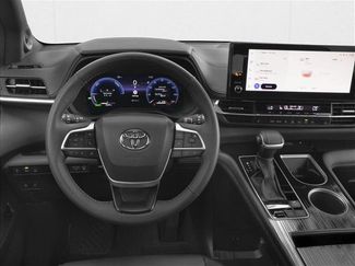 New 2026 Toyota Sienna XLE Woodland Edition AWD/4WD video 4