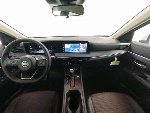 New 2026 Nissan Kicks SR w/ Cold Weather Package image 14