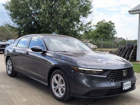 New 2025 Honda Accord LX image 5