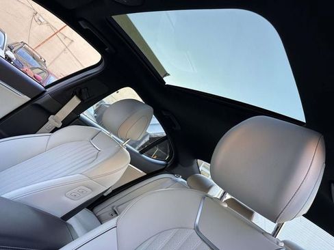 Used 2025 Genesis G70 3.3T Advanced image 16