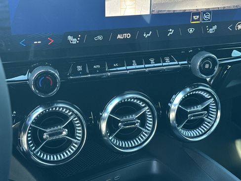 New 2026 Chevrolet Blazer EV LT image 30