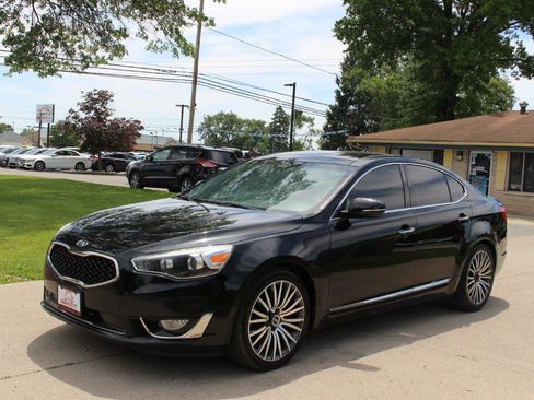 Used 2014 Kia Cadenza Premium w/ Technology Package FWD image 5