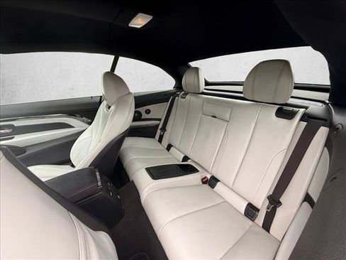 Used 2017 BMW M4 Convertible RWD image 20