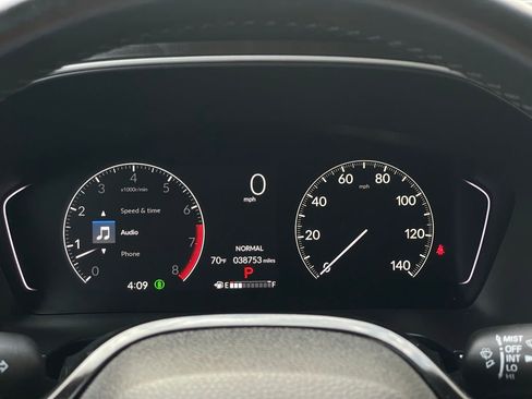 Certified 2025 Honda Pilot EX-L image 13