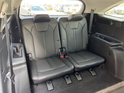 Used 2022 Kia Sorento S image 27