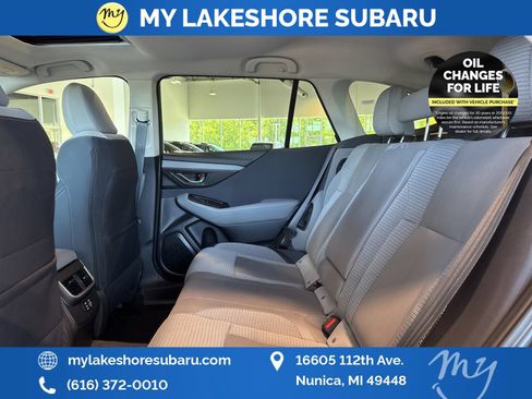 Certified 2025 Subaru Outback Premium AWD/4WD image 27