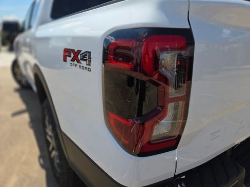 New 2026 Ford Ranger Lariat w/ FX4 Off-Road Package AWD/4WD image 33