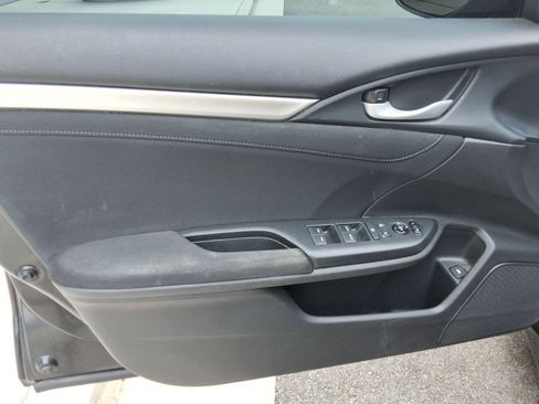 Used 2016 Honda Civic EX image 21