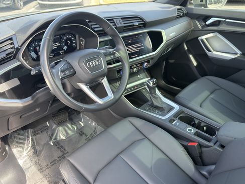 Used 2022 Audi Q3 2.0T Premium AWD/4WD image 11