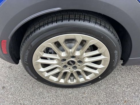 New 2026 MINI Cooper S image 10