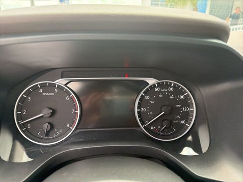 Used 2021 Nissan Rogue SL image 20