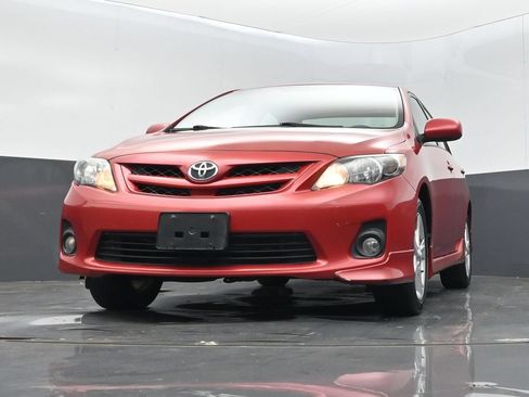 Used 2012 Toyota Corolla S FWD image 11