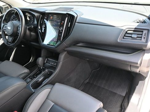 Used 2025 Subaru Ascent Onyx Edition AWD/4WD image 12
