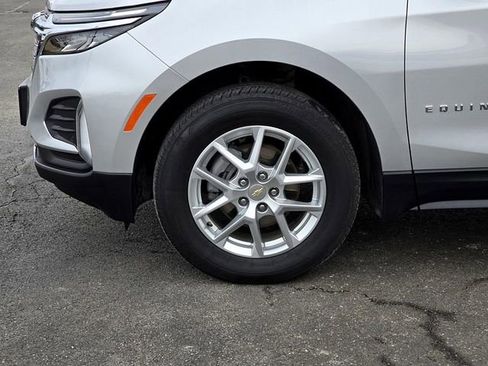 Used 2022 Chevrolet Equinox LT image 12