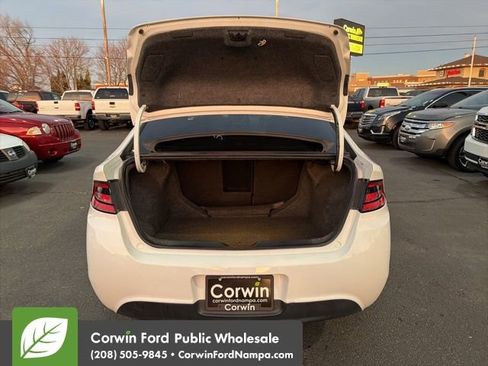 Used 2015 Dodge Dart SXT image 28