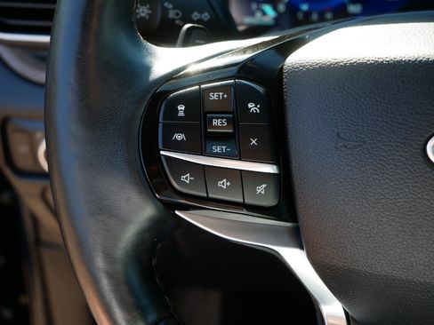 Used 2021 Ford Explorer Platinum w/ Equipment Group 601A image 17