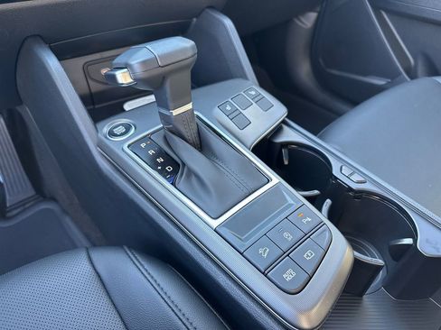 New 2026 Kia Sportage EX w/ EX Panorama Roof Package FWD image 32