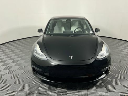 Used 2018 Tesla Model 3 Long Range image 8