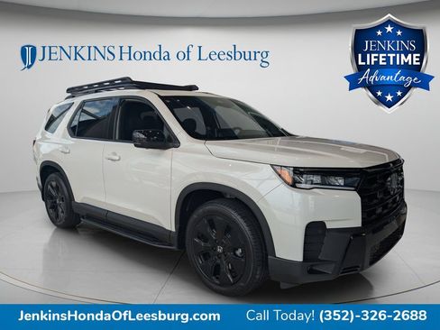 New 2026 Honda Pilot Black Edition image 1