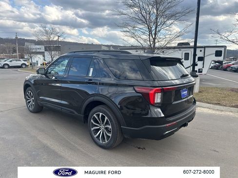 New 2026 Ford Explorer ST-Line image 6