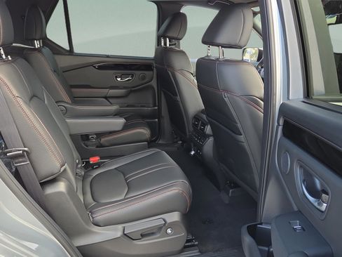 New 2026 Honda Pilot TrailSport image 20