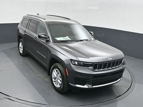 New 2026 Jeep Grand Cherokee L Laredo w/ MOPAR Finishing Package AWD/4WD image 40
