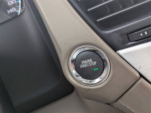 Used 2019 GMC Yukon SLT w/ Open Road Package image 37