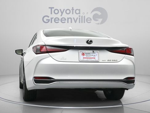 Used 2021 Lexus ES 250 w/ Premium Package image 10