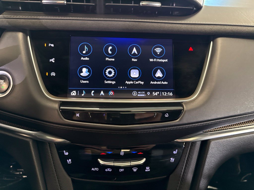 Used 2022 Cadillac XT5 Premium Luxury w/ Platinum Package AWD/4WD image 22