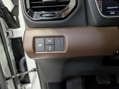 Used 2023 Honda Pilot Elite image 21