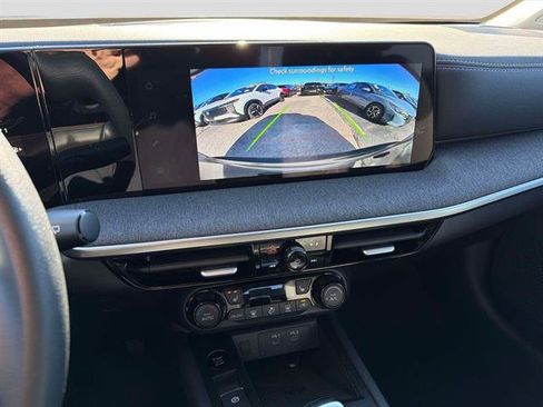 New 2026 Nissan Kicks SV w/ Cold Weather Package image 10