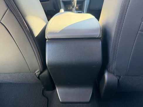 Used 2021 Subaru Crosstrek 2.5i Sport w/ Moonroof Package image 23