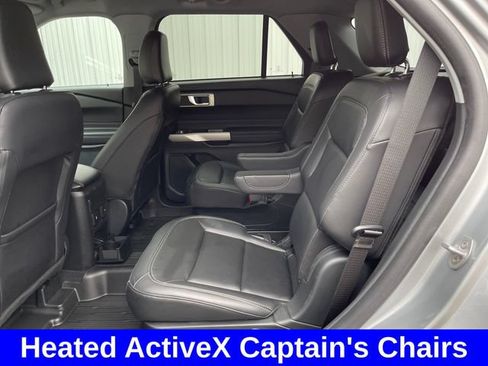 Used 2023 Ford Explorer XLT w/ Equipment Group 202A AWD/4WD image 17