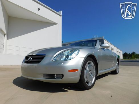 Used 2003 Lexus SC 430 Convertible RWD image 6