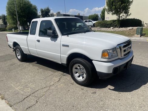 Used 2011 Ford Ranger XLT image 11