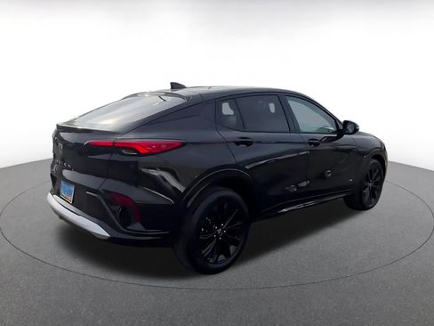 Used 2025 Buick Envista Sport Touring image 14