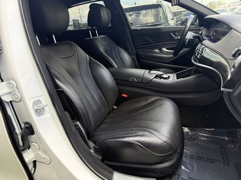 Used 2018 Mercedes-Benz S 450 Sedan image 17