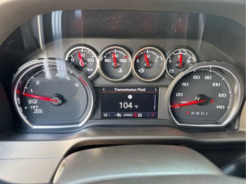 Used 2021 Chevrolet Silverado 1500 LTZ w/ LTZ Premium Package AWD/4WD image 27