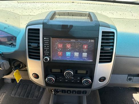 Used 2019 Nissan Frontier SV w/ Value Truck Package AWD/4WD image 15