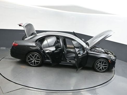 Used 2022 Mercedes-Benz E 350 Sedan image 52