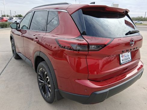 New 2026 Nissan Rogue SV image 4