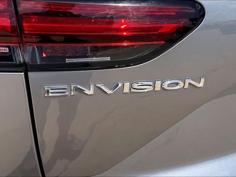 Certified 2022 Buick Envision Essence w/ Safety Package FWD image 9