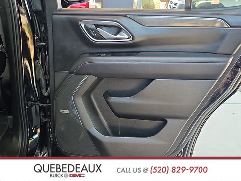 Used 2023 GMC Yukon AT4 w/ Technology Package AWD/4WD image 26