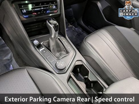 Used 2023 Volkswagen Tiguan SE R-Line AWD/4WD image 19