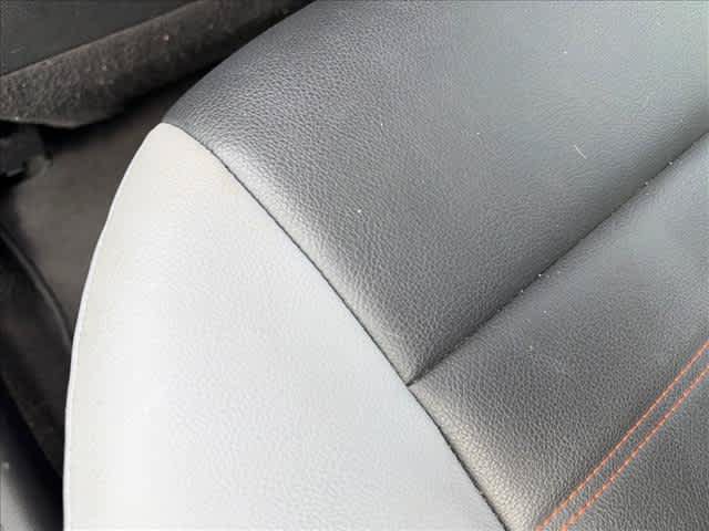 Used 2023 Nissan Kicks SR w/ SR Premium Package FWD image 14
