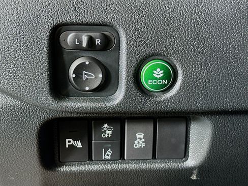 Used 2023 Honda Passport EX-L image 17